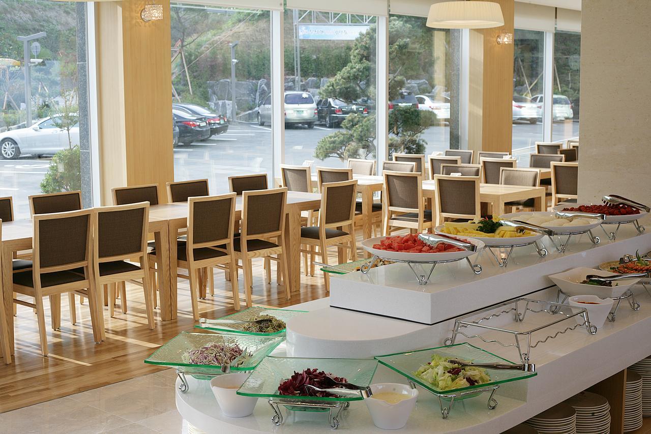 Y Ocean Hotel Йосу Екстер'єр фото