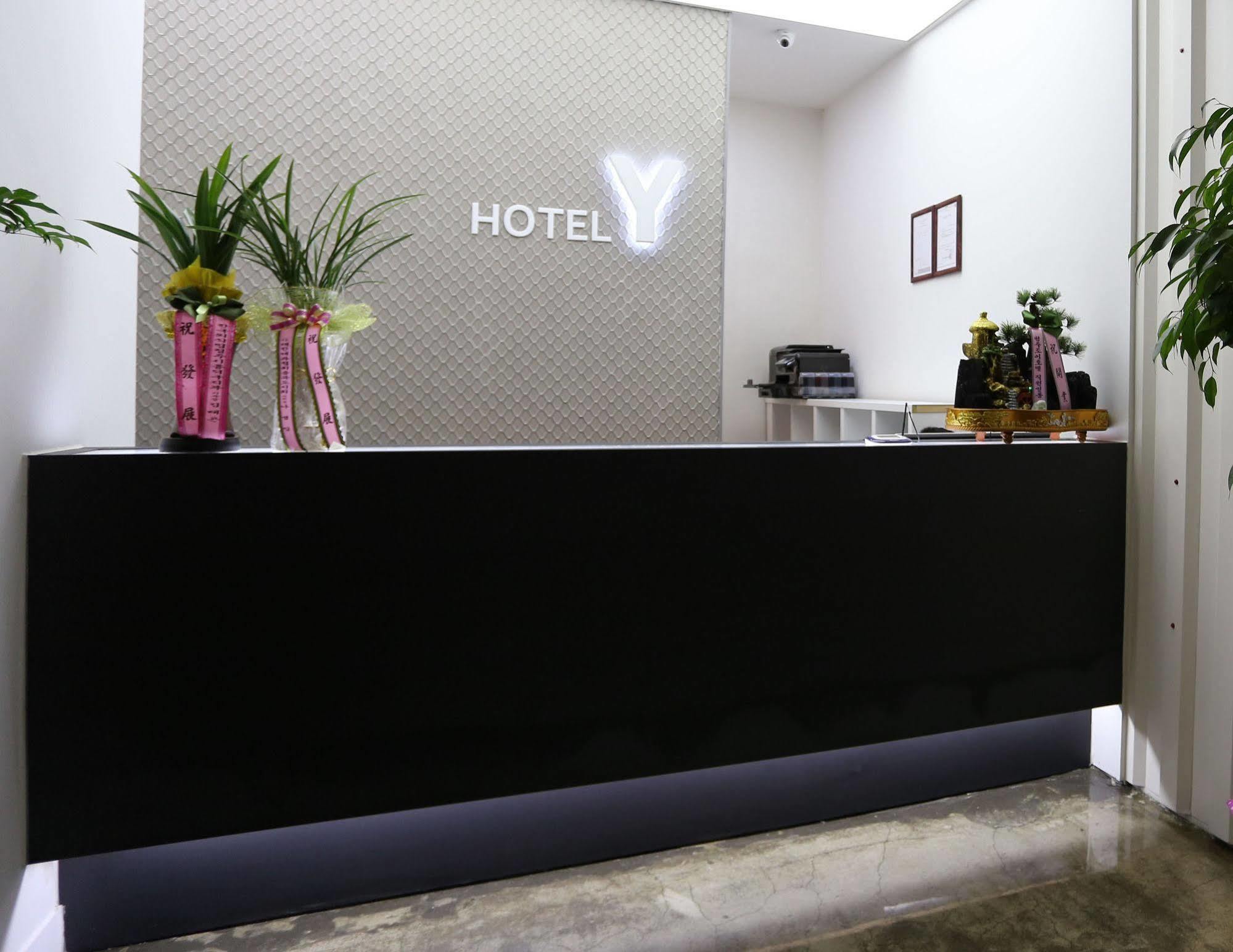 Y Ocean Hotel Йосу Екстер'єр фото