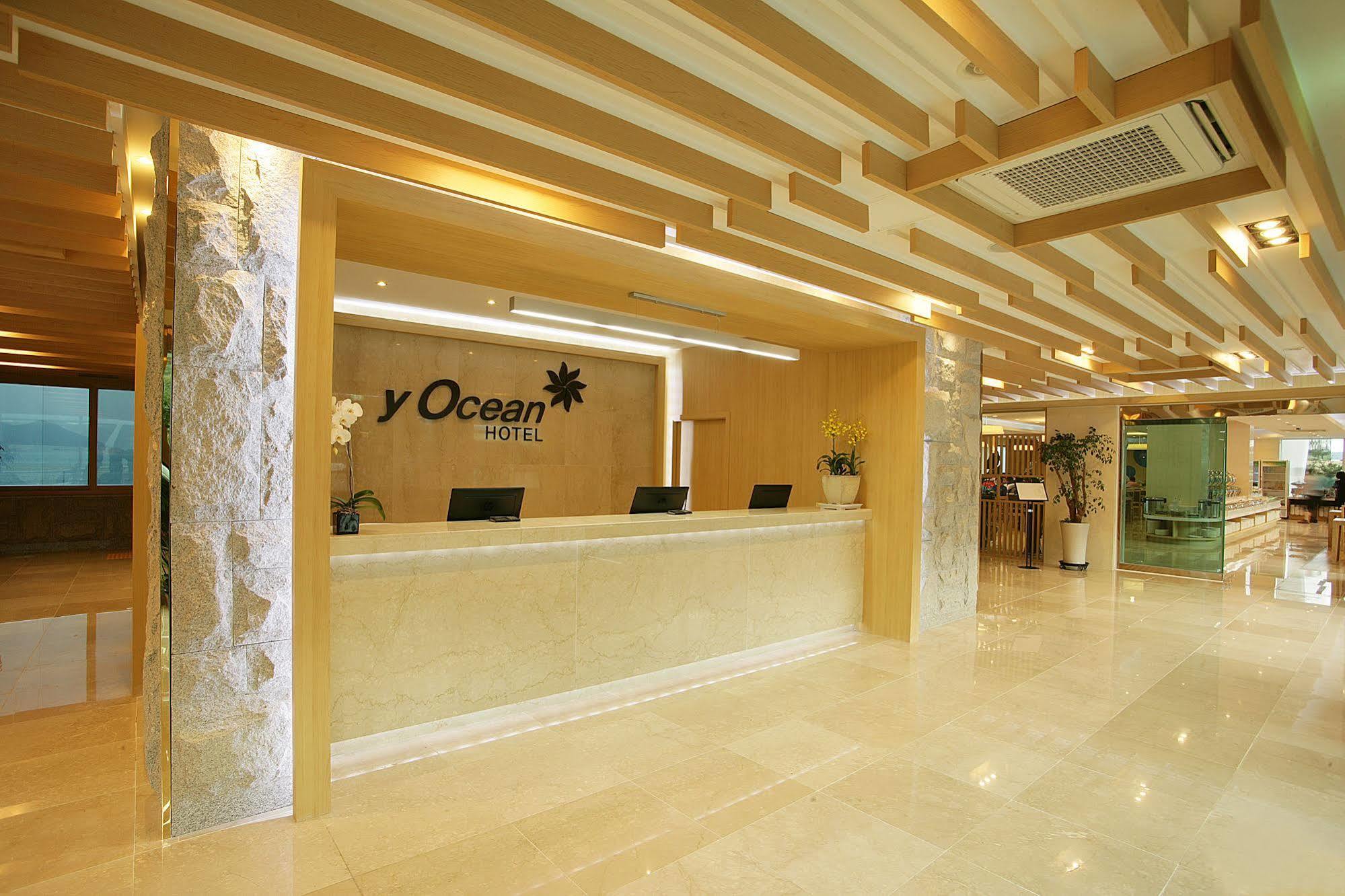 Y Ocean Hotel Йосу Екстер'єр фото