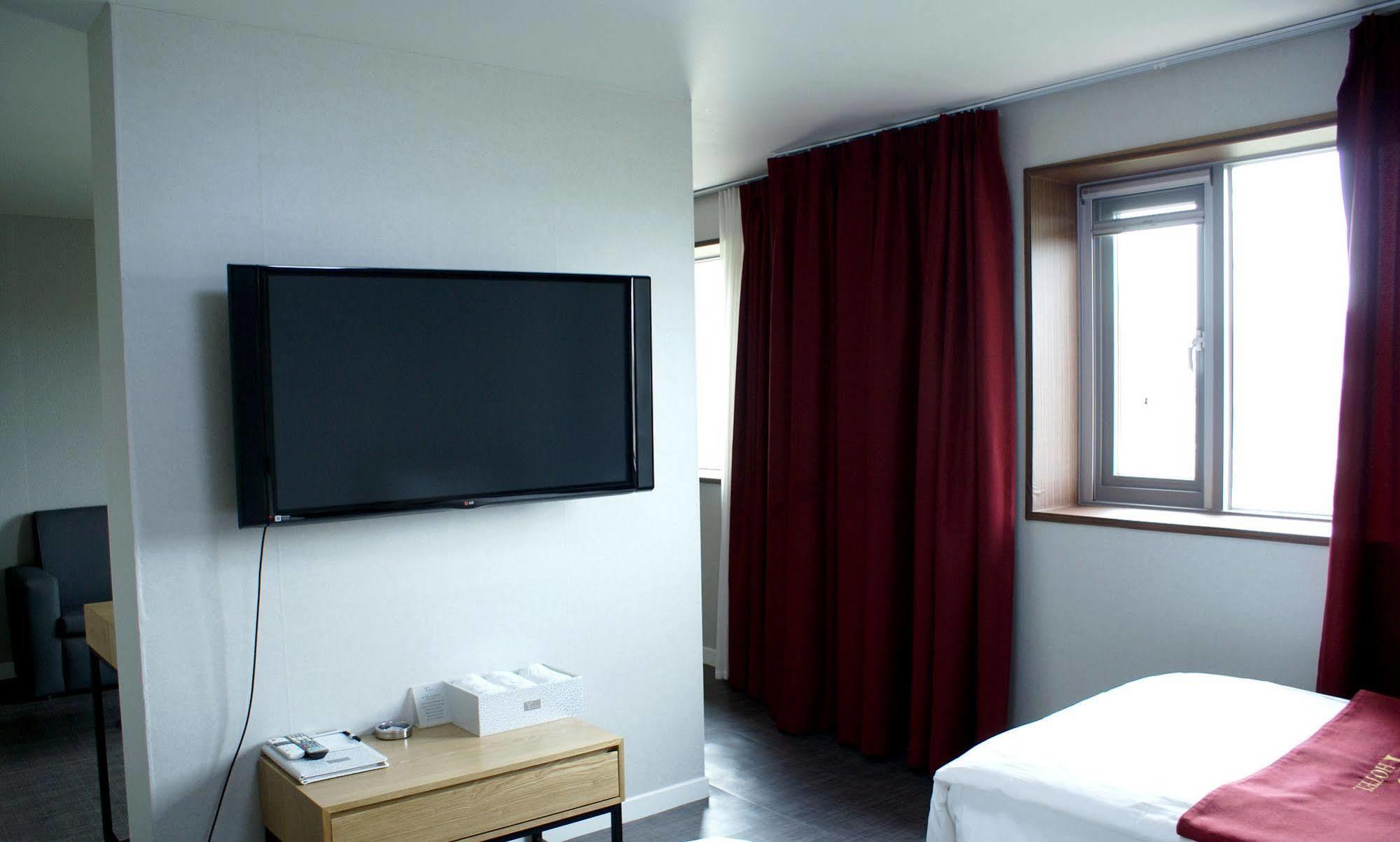 Y Ocean Hotel Йосу Екстер'єр фото